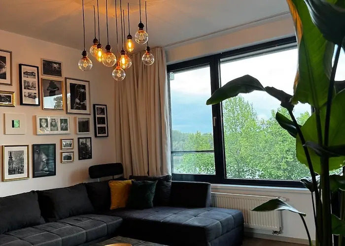 Martins River View Under The Castle Apartmán