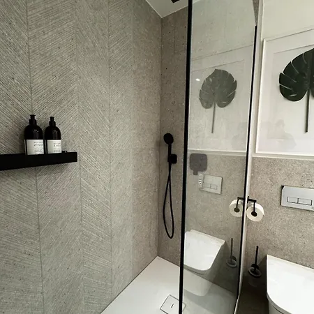 Martins River View Under The Castle Apartment Bratislava